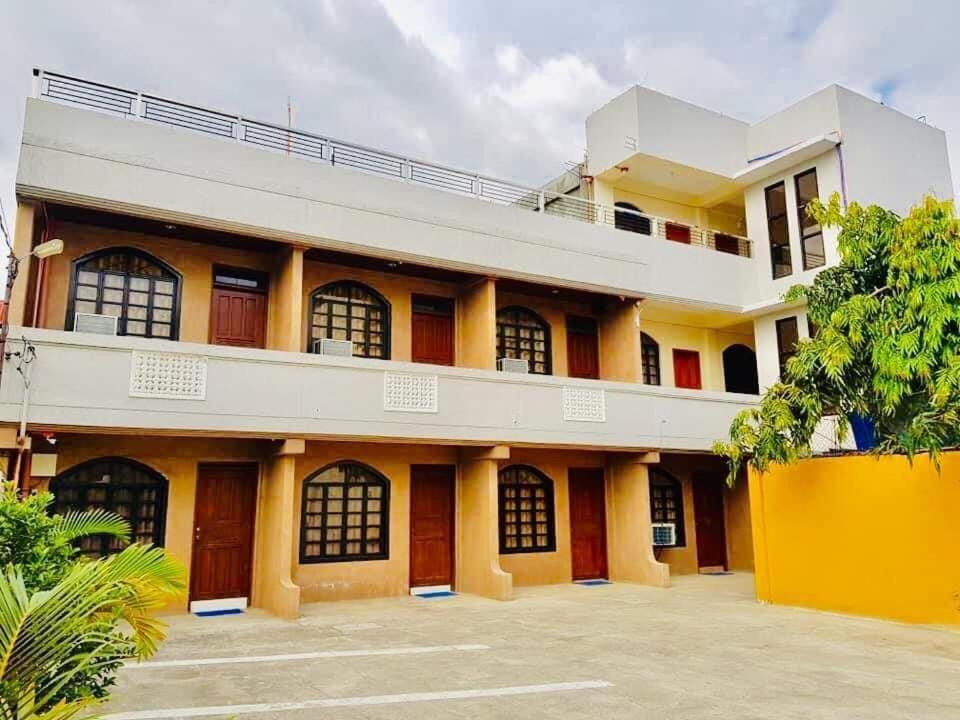Jprime Apartelle Tuguegarao City Exteriér fotografie
